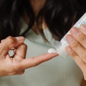 Mustela Stelatopia Emollient Face Cream - For Eczema - Prone Skin - 40ml - Image 3