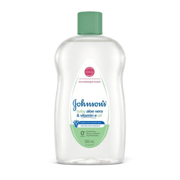 Johnson's Aloe Vera & Vitamin E Gentle Mild Soothing Moisturising Baby Oil 500mL Johnson's Aloe Vera & Vitamin E Gentle Mild Soothing Moisturising Baby Oil 500mL